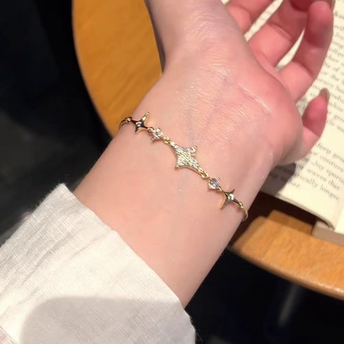 18K Gold Plated Sparkling Zircon Star Bangle Light Luxury Fashion Jewelry For Women
