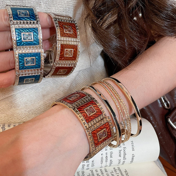 European Style Alloy Geometric Square Enamel Elastic Rope Spliced Bangle For Women