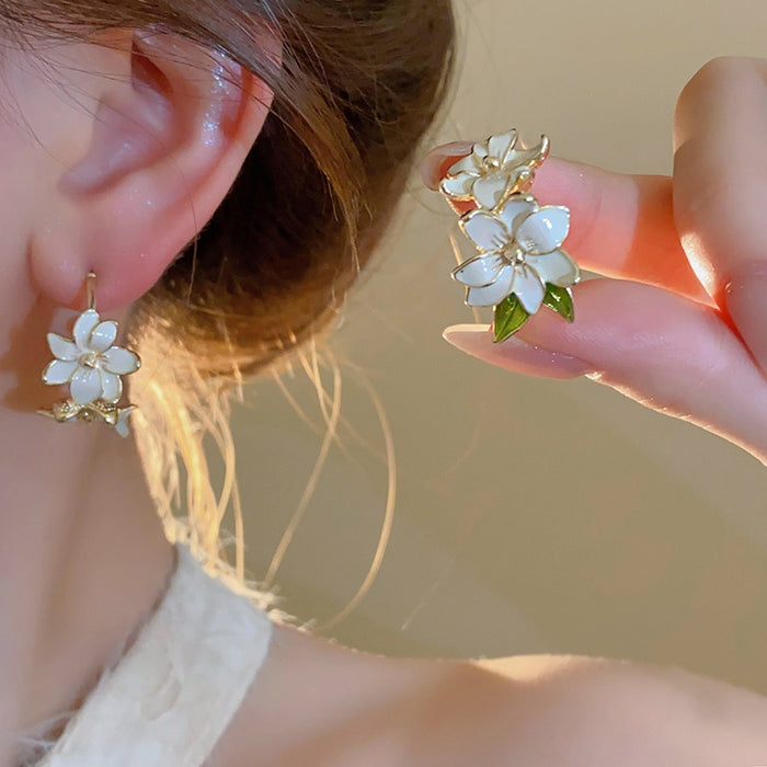 Alloy Enamel Flower Leaf Stud Earrings Fresh Forest Style Sweet Elegant Light Luxury Jewelry
