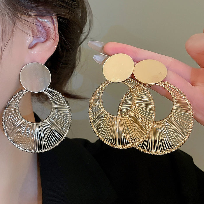 European American Style Iron Geometric Round Hollow Pendant Drop Earrings For Women