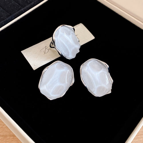 French Court Style Resin Oval Geometric Open Ring And Stud Earrings Jewelry Set