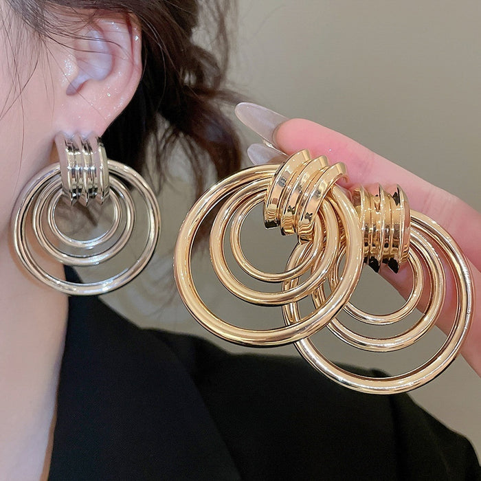 Minimalist Iron Round Hollow Pendant Drop Earrings For Women, Geometric Light Luxury Ear Studs