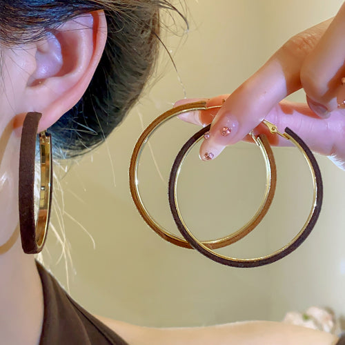 Flocked Geometric Round Hoop Earrings For Women Maillard Retro Minimalist Drop Style