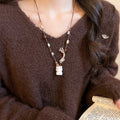Maillard Vintage Acrylic Star Cat Pendant Sweater Necklace Autumn Winter Niche Fashion Jewelry view 3
