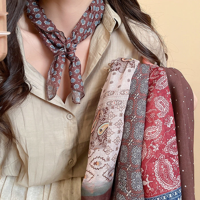 Vintage Light Luxury Fabric Printed Paisley Polka Dot Geometric Sweater Necklace For Women