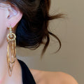 Rhinestone Round Multilayer Alloy Ear Cuff Earrings Vintage Geometric Statement Design view 3