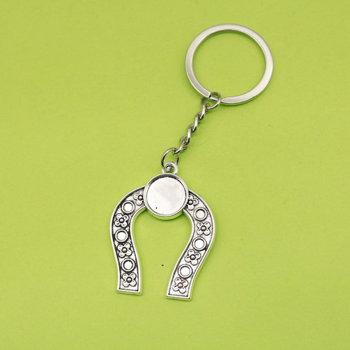Metal Minimal Flower Horseshoe Keychain Key Ring Gift