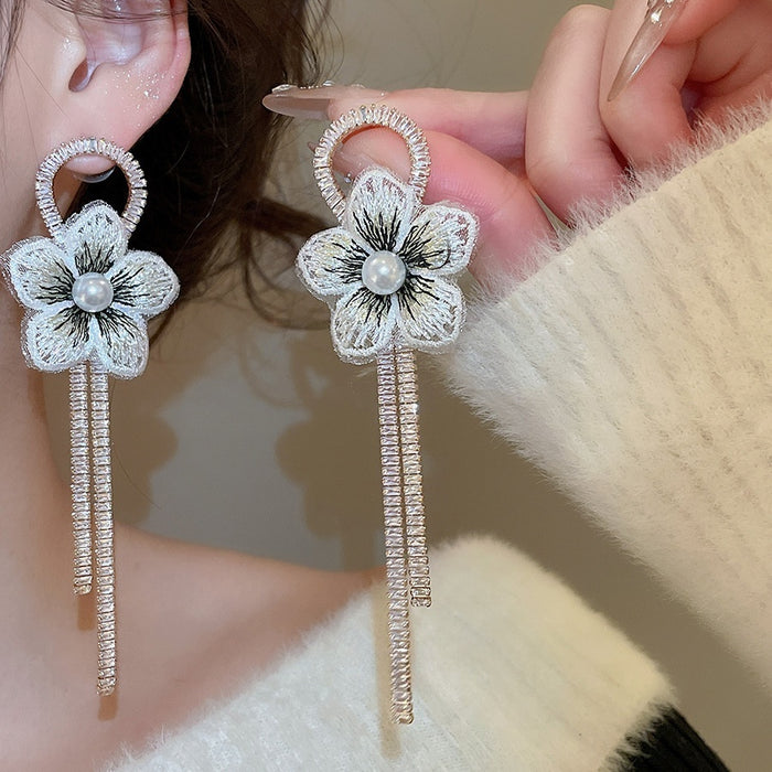Light Luxury Flower Drop Earrings With Silver Pins, Zircon Mesh Tassels And Pearls