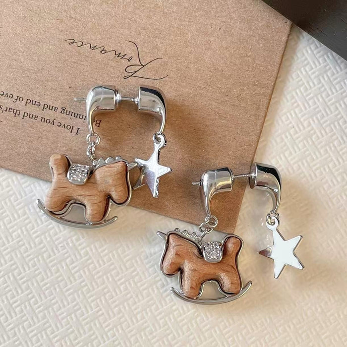 Light Luxury Wooden Horse And Star Pendant Drop Earrings With Silver Needles For Daily Wear