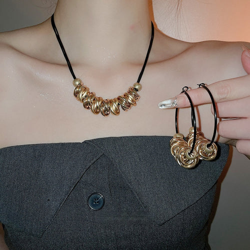 Iron And Leather Cord Twisted Round Necklace Earrings Jewelry Set Niche Statement European Style