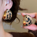 Vintage Leopard Print Faux Pearl Round C Shape Stud Earrings For Women Modern Geometric Style view 4