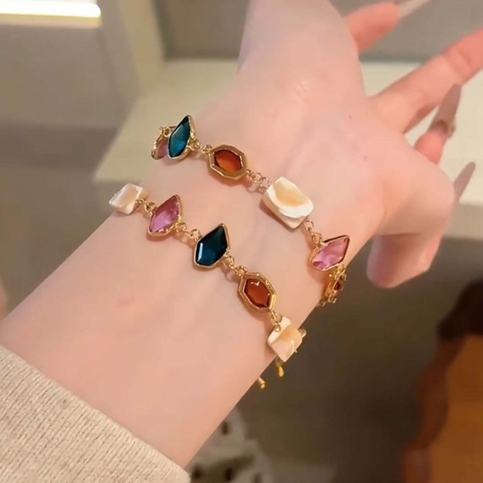 Light Luxury Geometric Square Glass Shell Bracelet For Minimalist Daily Commuter Jewelry