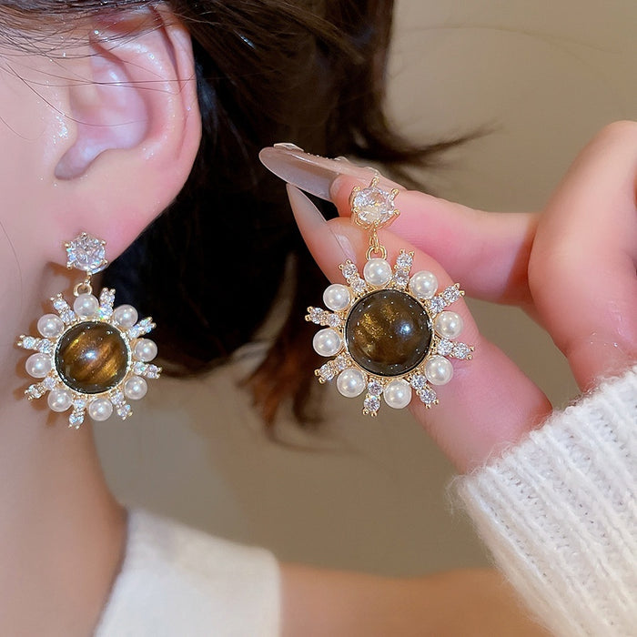 Tiger Eye Zircon Pearl Stud Earrings With Silver Pins, Vintage Maillard Geometric Round Design