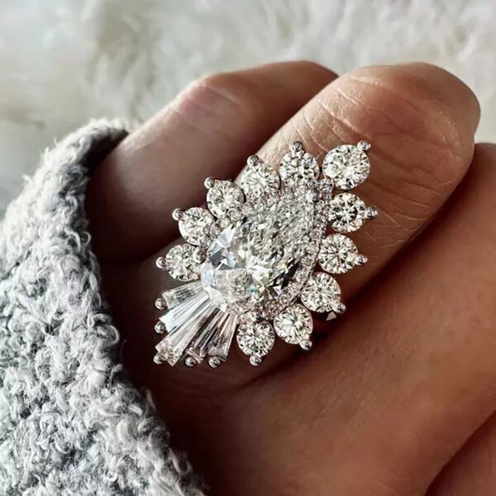 Court Style Snowflake Crown Ring For Women, Teardrop Sparkling Wedding Jewelry Accessory