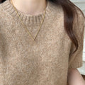 Light Luxury Faux Pearl Necklace With Tiger Eye Square Pendant Vintage Geometric Collarbone Chain view 3