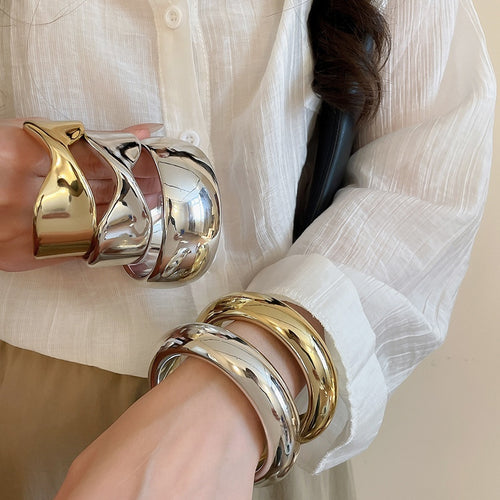 Light Luxury Smooth Plastic Open Cuff Bangle Unique Statement Ring Design Bracelet