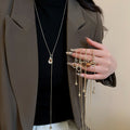 Vintage Light Luxury Copper Tiger Eye Heart Geometric Round Pendant Adjustable Sweater Necklace For Women view 1