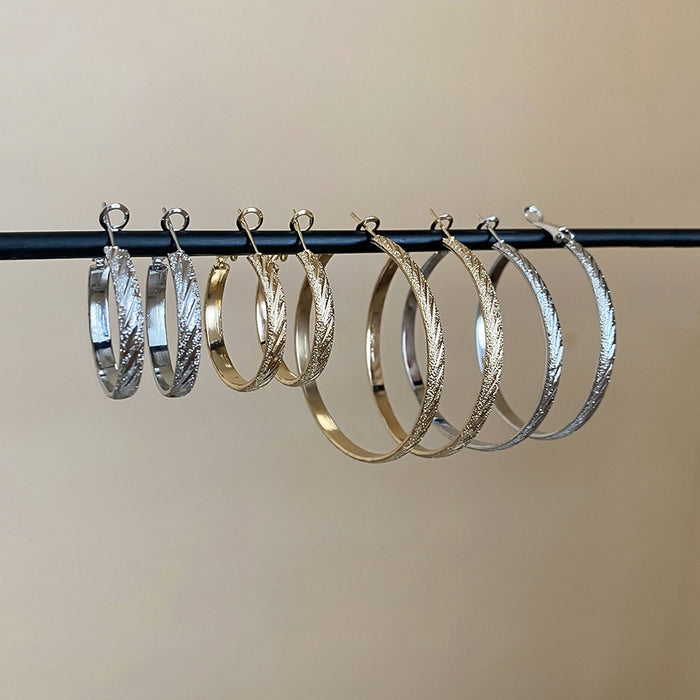 Minimalist Iron Crinkled Twill Round Hoop Earrings With Silver Needle Posts For Daily Wear