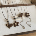 Maillard Style Resin Sweater Necklace With Flocked Leopard Heart Flower Rhinestone Pendant view 1