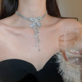 Light Luxury Alloy Butterfly Flower Tassel Necklace With Rhinestone Round Pendant view 4