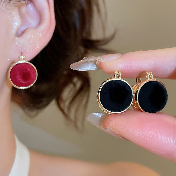 Retro Minimalist Round Flocked Faux Pearl Ear Cuff Earrings For Women