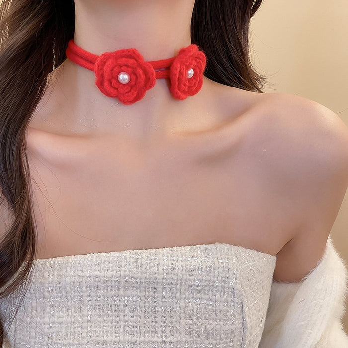 Knitted Flower Pendant Choker Necklace For Women, Elegant Light Luxury Collarbone Chain