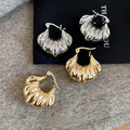 Minimalist Iron Shell Texture Geometric Ear Cuff Earrings For Casual Commuter Style view 1