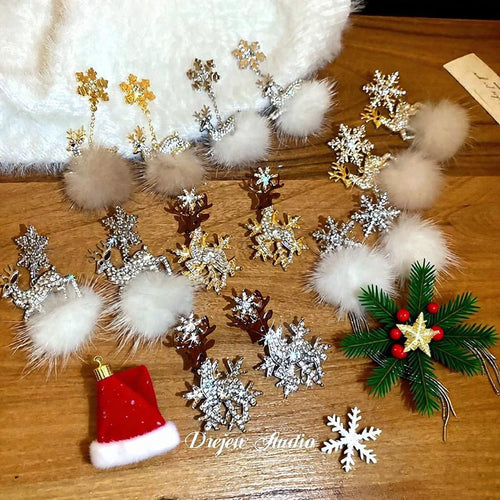 Light Luxury Alloy Deer Snowflake Rhinestone Pom Pom Stud Earrings For Christmas