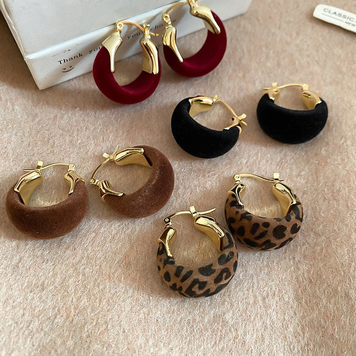 Vintage Flocked Fabric U-Shaped Geometric Earrings For Women Elegant OL Commuter Style