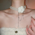 French Vintage Knitted Flower Faux Pearl Choker Necklace Elegant Light Luxury Collarbone Chain view 1