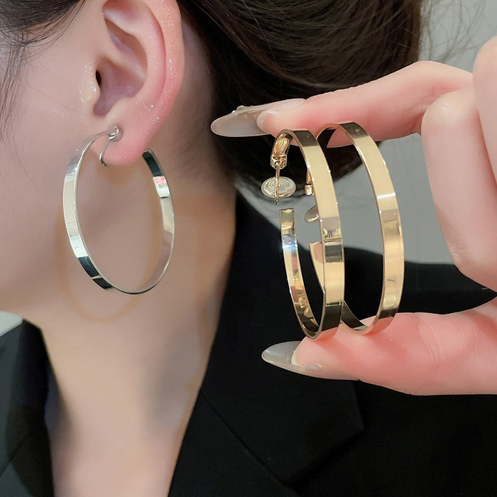 Minimalist Copper Round Smooth Metal Hoop Earrings With Silver Needles For Women