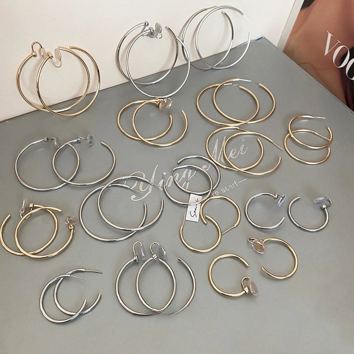 Minimalist Copper Smooth Round Hoop Earrings With Silver Pins Light Luxury Geometric Style