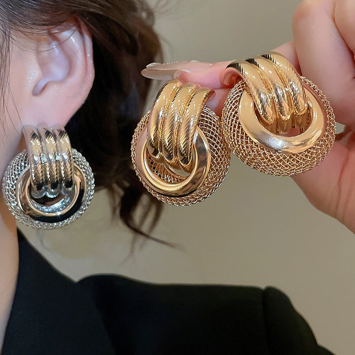 Metal Twisted Hollow Round Stud Earrings With Silver Posts, European American Light Luxury Geometric Jewelry