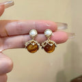 18K Gold Plated Copper U Shape Zircon Pearl Stud Earrings Light Luxury Vintage Geometric Style view 1