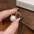 Light Luxury Irregular Iron Geometric Circle Stud Earrings For Vintage Daily Commuter Style view 3