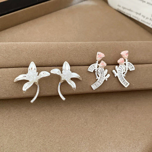 Light Luxury Copper Flower Cross Stud Earrings With Silver Pins For Daily Commute Style