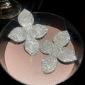 Alloy Rhinestone Flower Stud Earrings With Silver Posts, Minimalist Light Luxury Statement Jewelry view 2