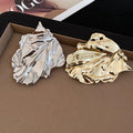 Light Luxury Wrinkled Leaf Iron Brooch For Women, European Style Elegant Clothing Accessory view 4