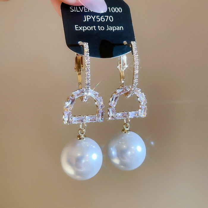 Light Luxury Letter D Faux Pearl Zircon Stud Earrings With Silver Needle Elegant Round Ear Jewelry
