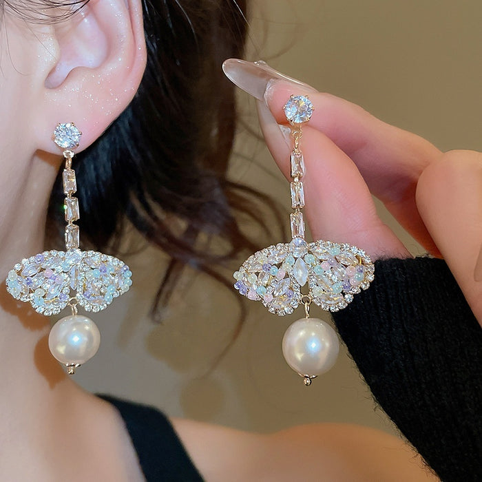 Elegant Butterfly Rhinestone Faux Pearl Drop Earrings With Silver Pins Light Luxury Court Style