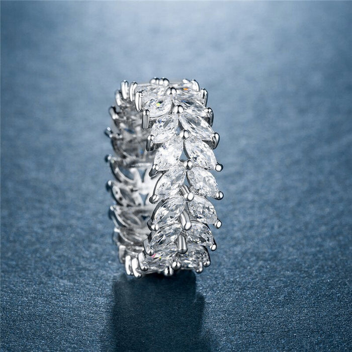 Fashion Marquise Cut Full Pave Geometric Ring For Women Minimalist Light Luxury Jewelry