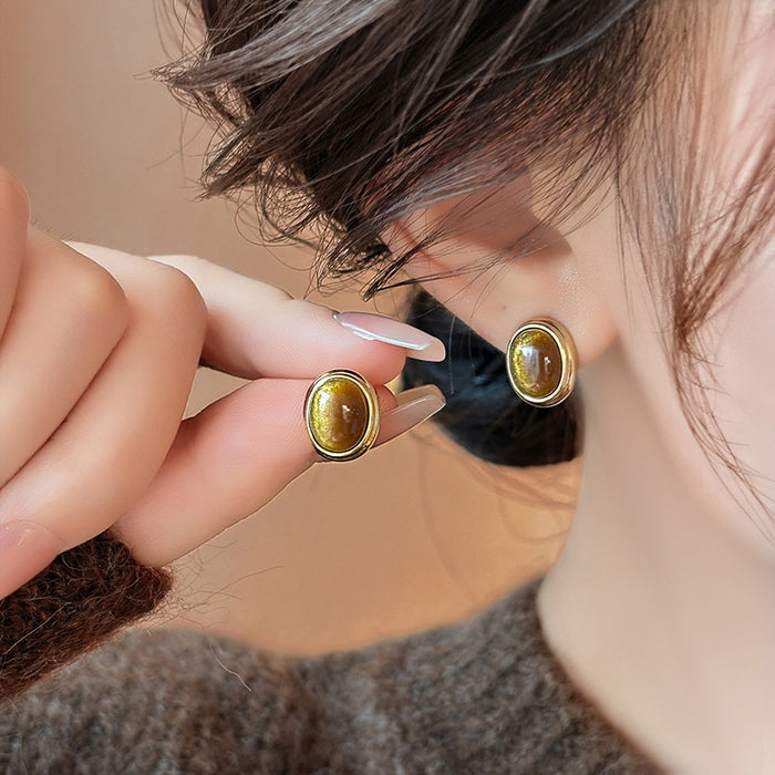 18K Gold Plated Resin Oval Stud Earrings Vintage Light Luxury Geometric Ear Jewelry