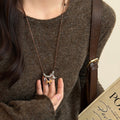 Maillard Faux Pearl Tiger Eye Horse Pendant Sweater Necklace Light Luxury Zodiac Jewelry view 4