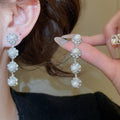 Rhinestone Flower Faux Pearl Stud Earrings And Necklace Court Style Light Luxury Jewelry Set view 3