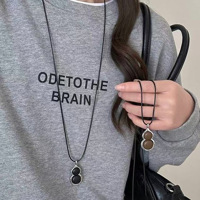 Light Luxury Resin Gourd Pendant Sweater Necklace, New Chinese Style Minimalist Fashion For Women