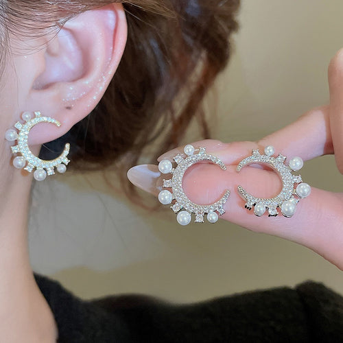 Light Luxury Faux Pearl Zircon Crescent Drop Earrings With Silver Needle Vintage Geometric Style