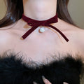 Light Luxury Faux Pearl Bow Necklace With Flocked Ribbon Elegant Clavicle Chain For Women view 1