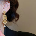 Light Luxury Geometric Hollow Faux Pearl Stud Earrings, Retro Chinese Style Round Ear Jewelry view 3