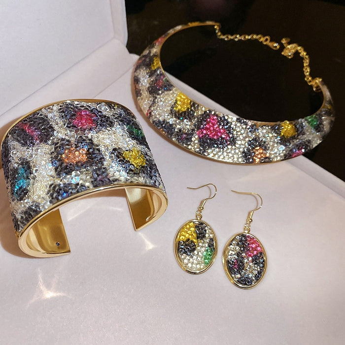 Light Luxury Resin Oval Choker Bracelet Ear Hook Jewelry Set For Women