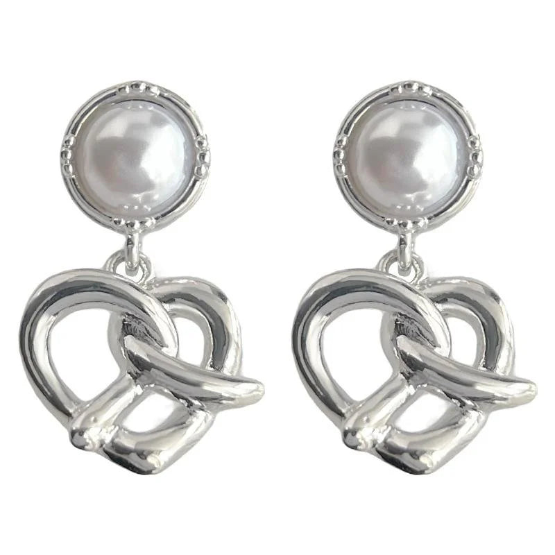 Sweet Cool Heart Rope Knot Pearl Drop Earrings Copper Niche Design Commuter Jewelry